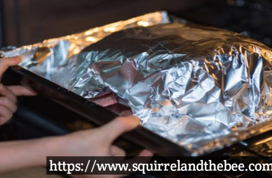 Can aluminum foil go in the oven?